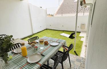Casa andaluza con patio privado - Foto 1