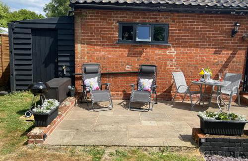 The Tack Room Cottage - Sleeps 4, Garden & Parking - Foto 62