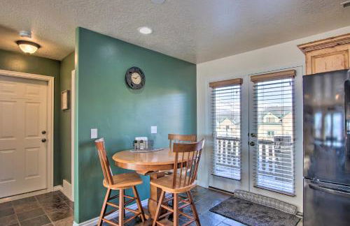 2-Condo Property with Mtn Views by Golf and Ski Resort - Foto 10