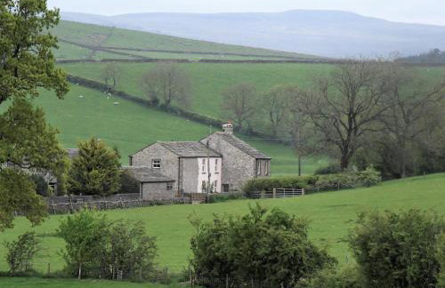 3 Hull House Cottage - Photo 19