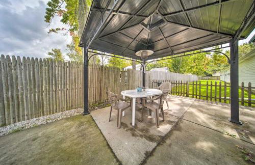 Geneva-on-the-Lake Cottage with Patio Walk to Shore - Foto 2