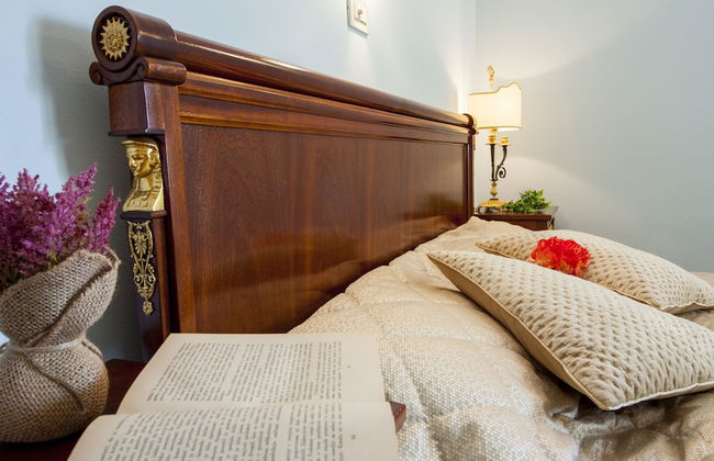 Filip Palace Luxurious Apartment - Photo 10