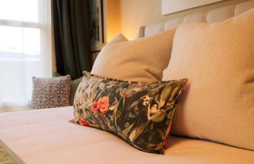 RedTail Inn - 3 Suites Sleeps up to 12 - Foto 74