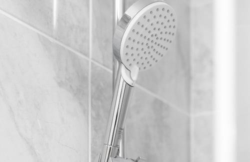 Modern 2 Bed Apartment - Parking - Smart TV - Fast Wi-Fi 27CR - Foto 40