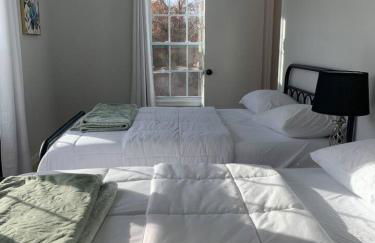 Silver Spring Serene 2BR 2BA, Nature And Access - Foto 6