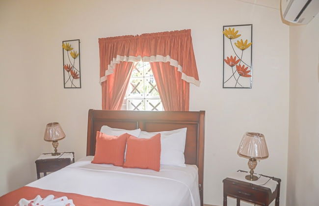 HAPPY HOLIDAYS at Drax Hall Country Club - Foto 7