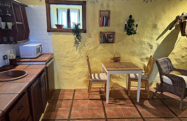 Oasis Hill Botanical Garden - Foto 22