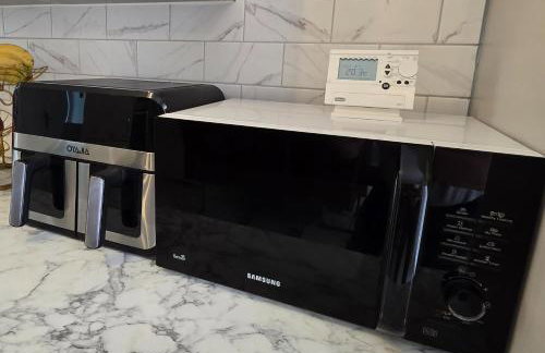 Luxury Modern Comfy 3BR House Contractors Family - Foto 22