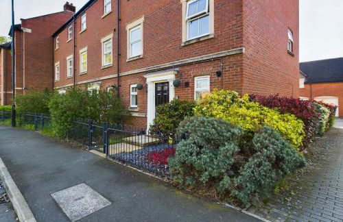 247 Serviced Accommodation in Stafford- 3BR Townhouse - Foto 18