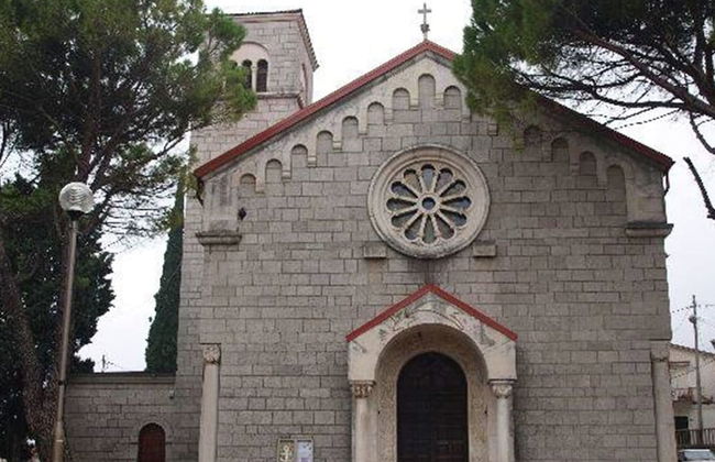 Spacious Apartment With Terrace & Outdoor Kitchen Surrounded by a Garden - Foto 28