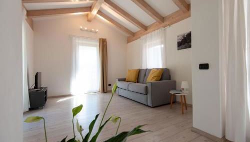 La Torretta, Casa indipendente con parcheggio in zona tranquilla ad Arco - Foto 5