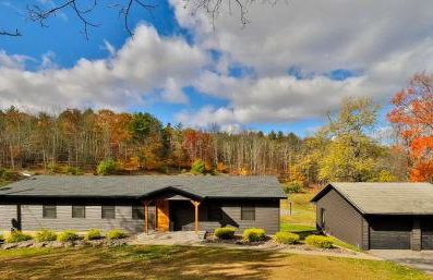 Hot Tub Pool & Pond - Catskills Family Escape - Foto 2