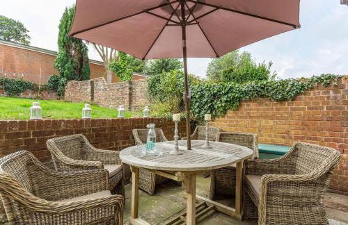 2 Elgin House - Photo 8