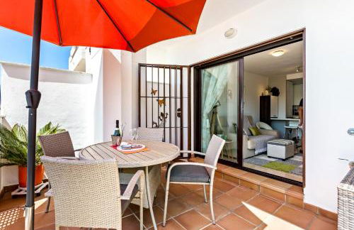 La Cala stylish one bed apartment - Photo 24