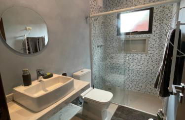 Casa nova em condomínio fechado no coração da Praia da Baleia - Foto 17