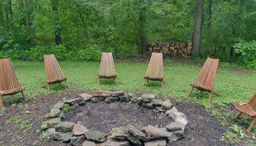 Cozy Tennessee Cabin with Deck, Grill and Fire Pit! - Foto 2