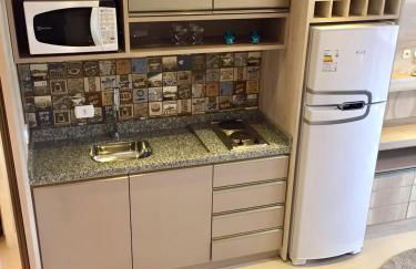 Estudio moderno com linda vista para a Serra - Foto 18