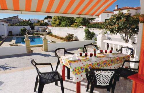 PRECIOSA CASA CON PISCINA AL LADO DE LA PLAYA - Foto 4