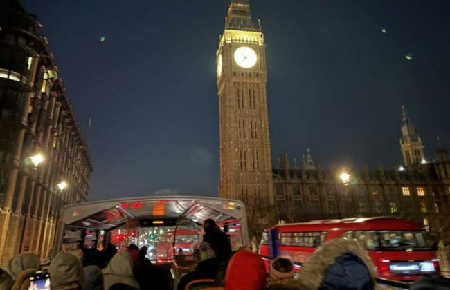 Tour nocturno en autobús descapotable - Foto 4
