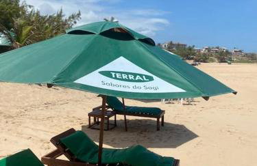 Paz, arte, beleza e natureza na praia de Sagi - Foto 21