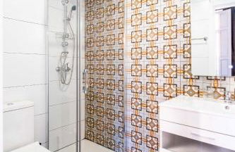 Classy Studio Apartment with Unique Design - Photo 11