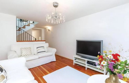 Charming Old House with Sea View Bakar - Photo 11