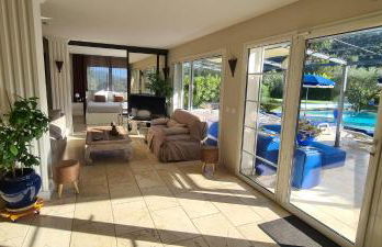 location Villa avec piscine chauffée - Foto 68