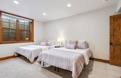 Cozy Spacious Mountain Home Close To Everything - Foto 15