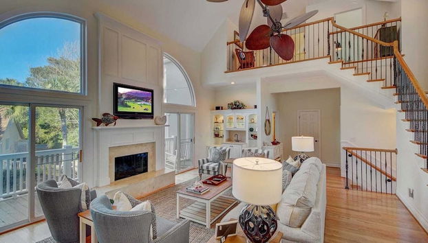 28 Beachwood West by Avantstay Close to Beach, Multiple Decks & Private Pool! - Foto 2, Interior