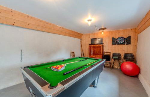 Le gîte de Saint Mathieu, longère pleine de charme au bout du monde ! jacuzzi extérieur vue sur la campagne, salle de billard - Photo 13