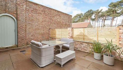 Rose Cottage - Photo 3