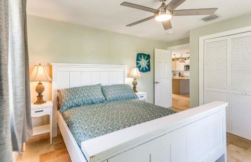 Walk to Parks, Eats and Bars Stuart Home with Patio - Photo 12