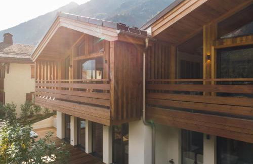 Chalet Choucas - Modern Luxury - Heart of Chamonix - Photo 3