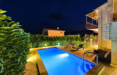 Villa Grace - Photo 1