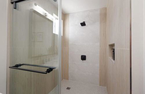 4 Miles to Beach Central and Newly Renovated - Foto 23