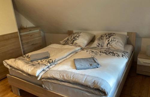 Kleines Haus am Waldrand, Haustiere auf Nachfrage - Foto 20