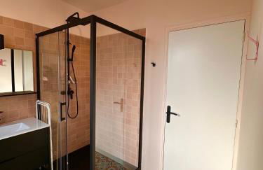 Le 101 appartement dans charmant village parking facile - Foto 15