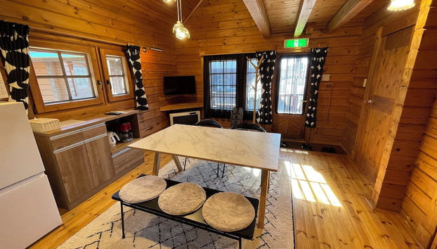 Three Peaks Log - Foto 4, Habitación