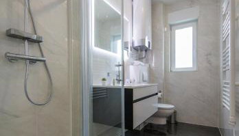 Apartment The First Fantasy - Foto 5, Shower