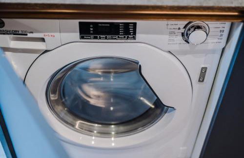 3BR Georgian Quarter Coach Houses - Private Parking - Foto 59