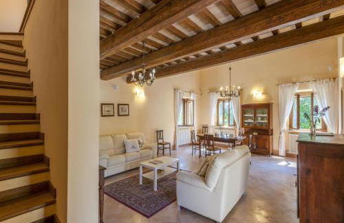 Beautiful Villa in Belforte All'isauro With Swimming Pool - Foto 98