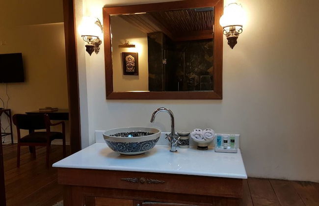 Teakwood Villa - Photo 8