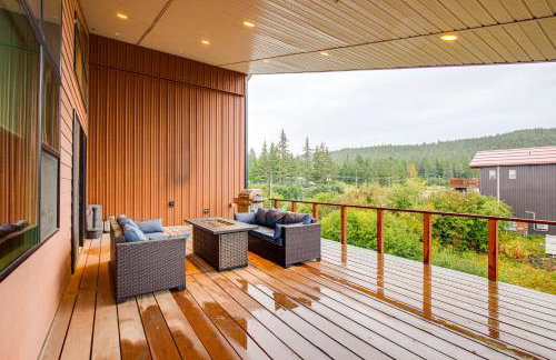 Mendenhall Valley Escape with Furnished Deck! - Foto 6