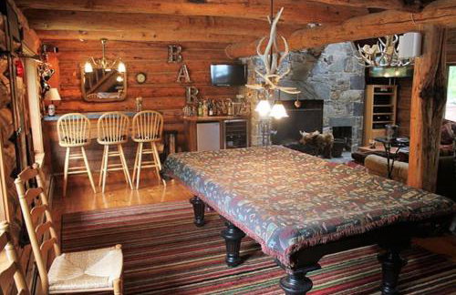The Kresge Kabin - Authentic Grand Log Cabin. - Foto 30