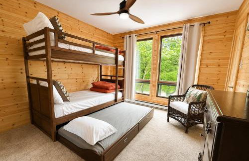 Clocked Out Cabin with Lake Access, Fire Pit, Games - Foto 14