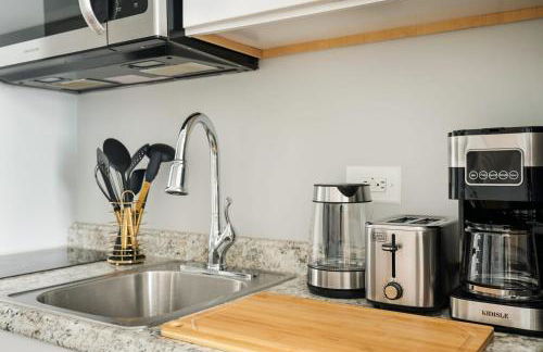 73-1104 New Studio UWS Doorman Gym - Foto 15