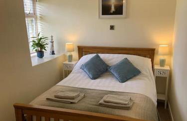 Large 3 bedroom flat in Sennen - Photo 23