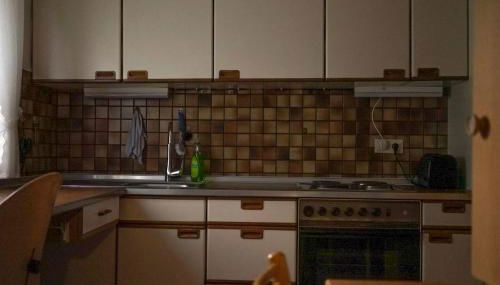 Entire house, quiet city location, garden, parking - Photo 4