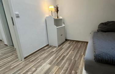 Schöne, moderne Wohnung mit Waldblick & Parkplatz - Foto 2