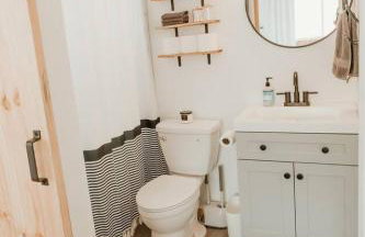 New Cabin Pet Friendly With A Game Room And King Beds - Foto 23